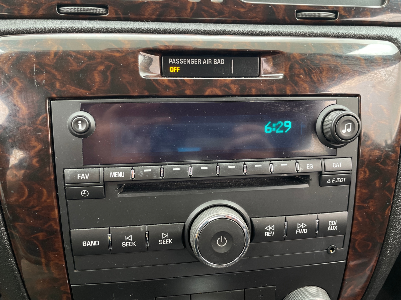 Thumbnail: 2015 Chevrolet Impala - 3