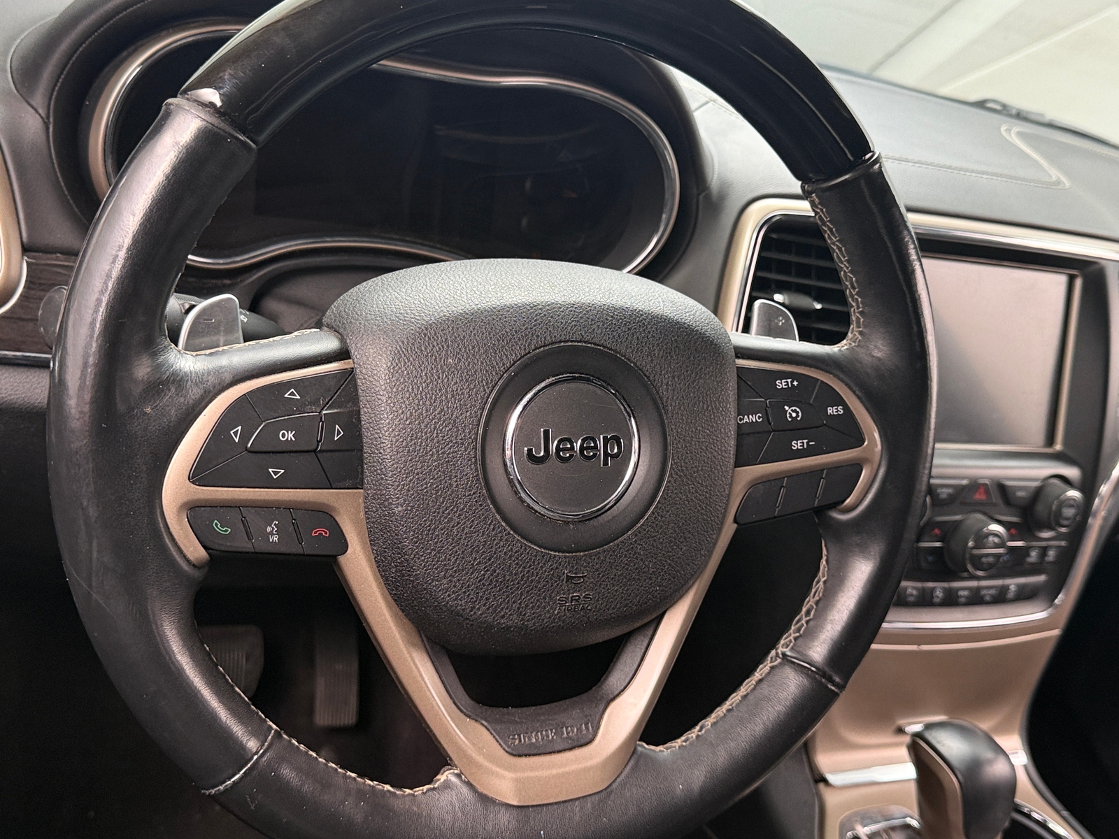 Thumbnail: 2016 Jeep Grand Cherokee - 4