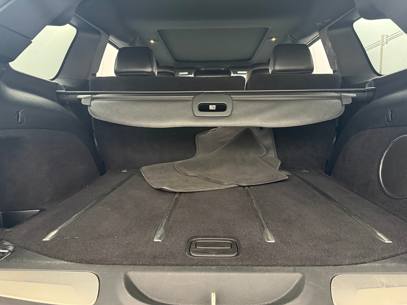 Thumbnail: 2016 Jeep Grand Cherokee - 6