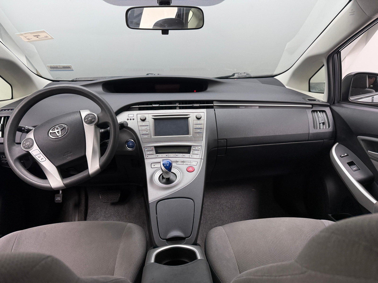 Thumbnail: 2015 Toyota Prius - 3
