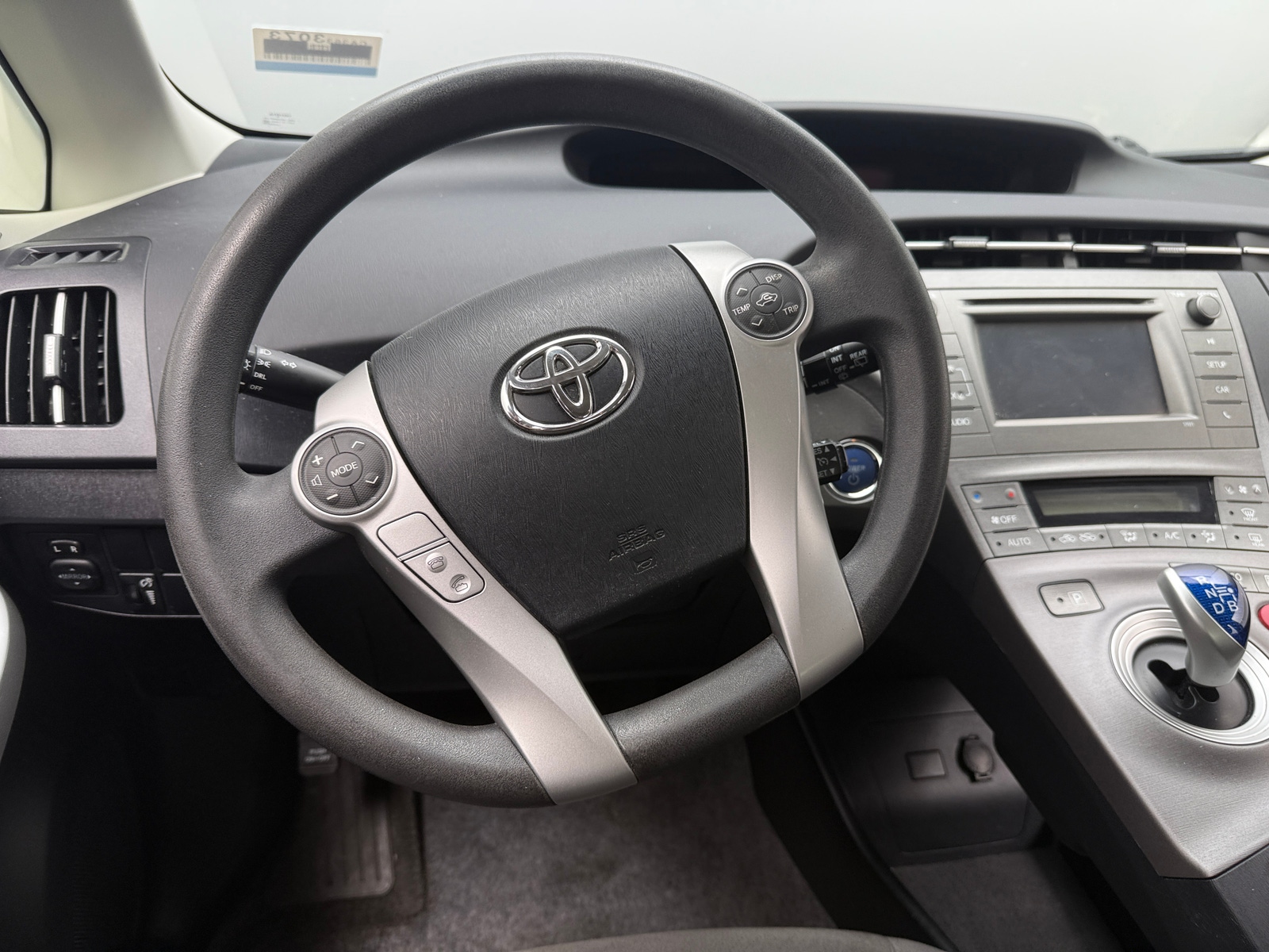 Thumbnail: 2015 Toyota Prius - 5