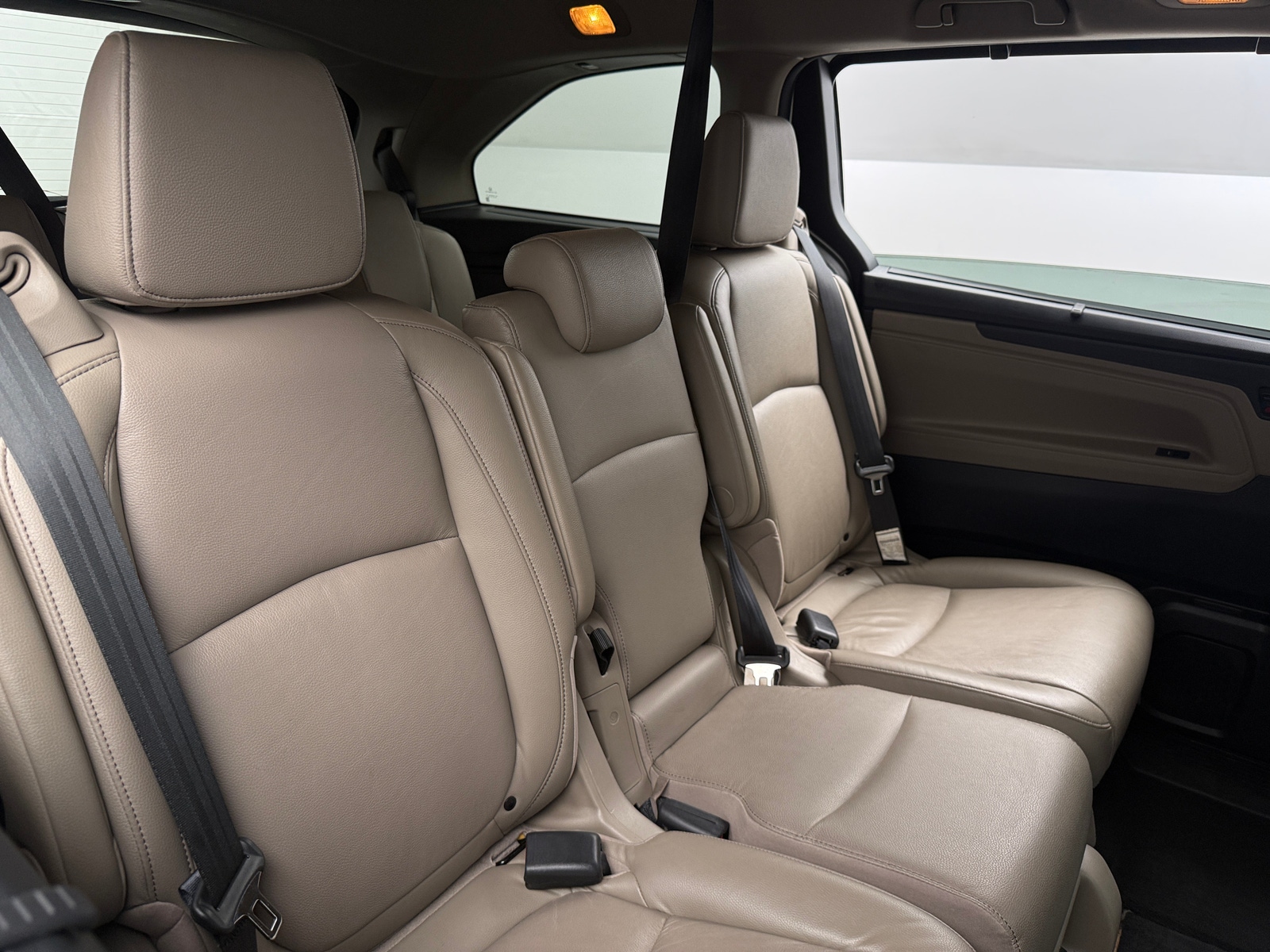 Thumbnail: 2022 Honda Odyssey - 5