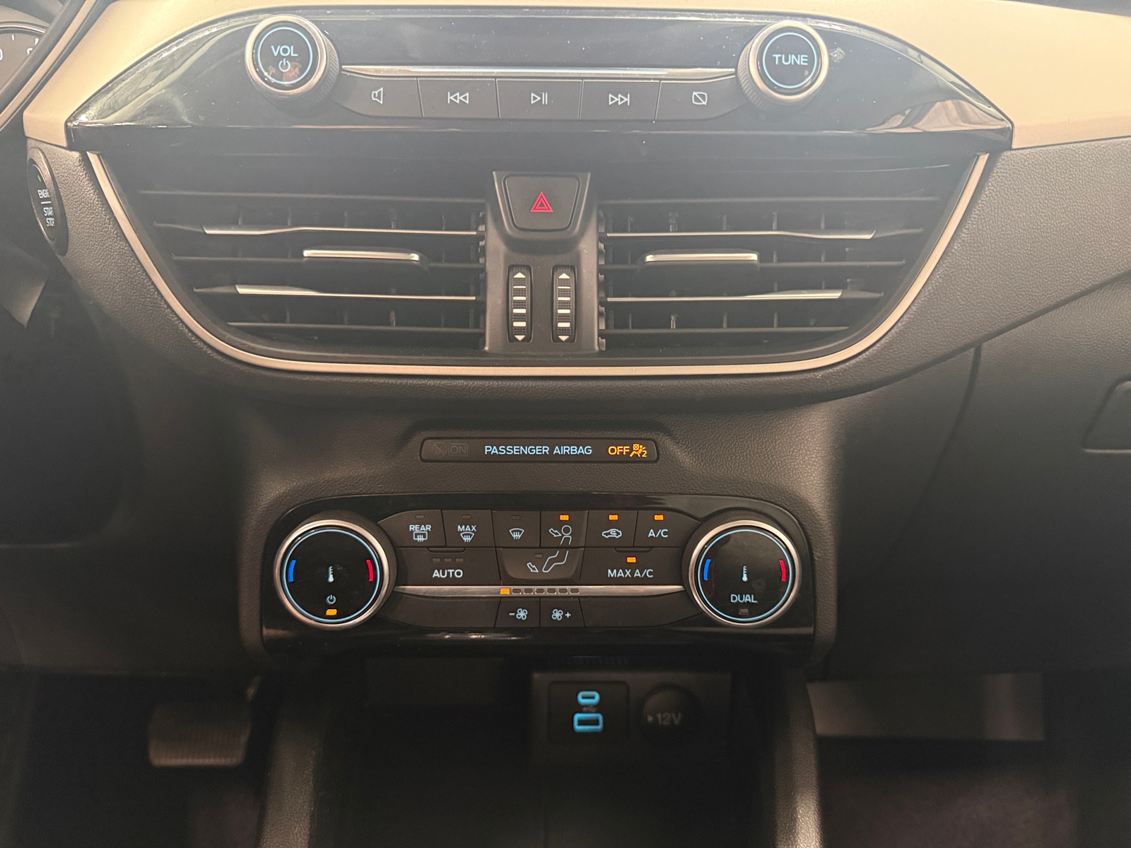 Thumbnail: 2022 Ford Escape - 4