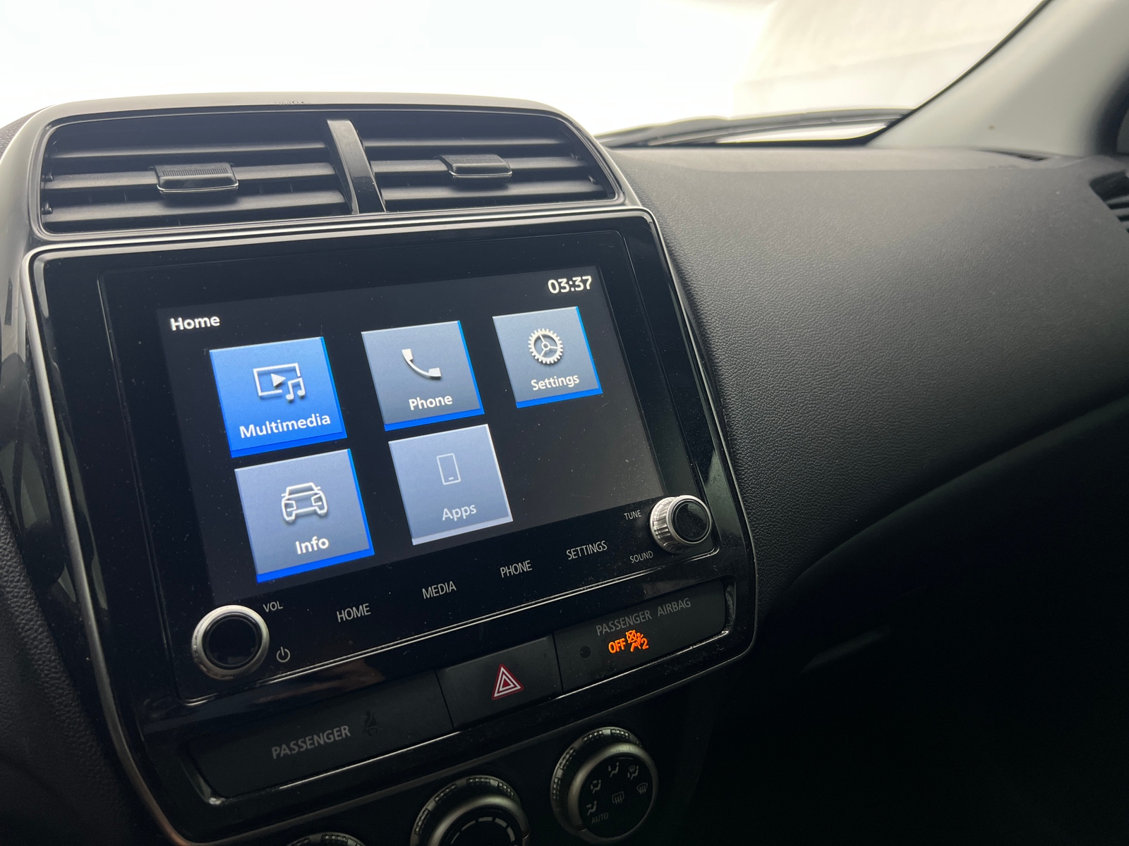 Thumbnail: 2024 Mitsubishi Outlander Sport - 4