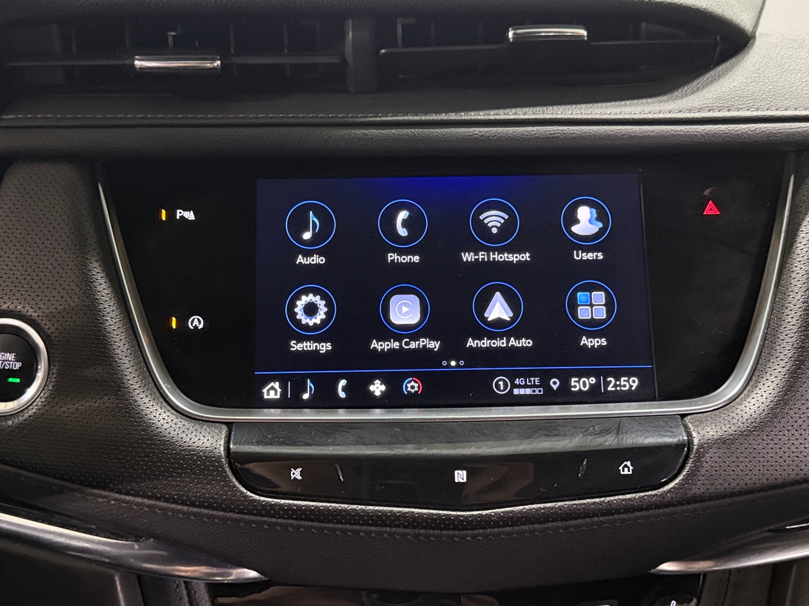 Thumbnail: 2021 Cadillac XT5 - 3