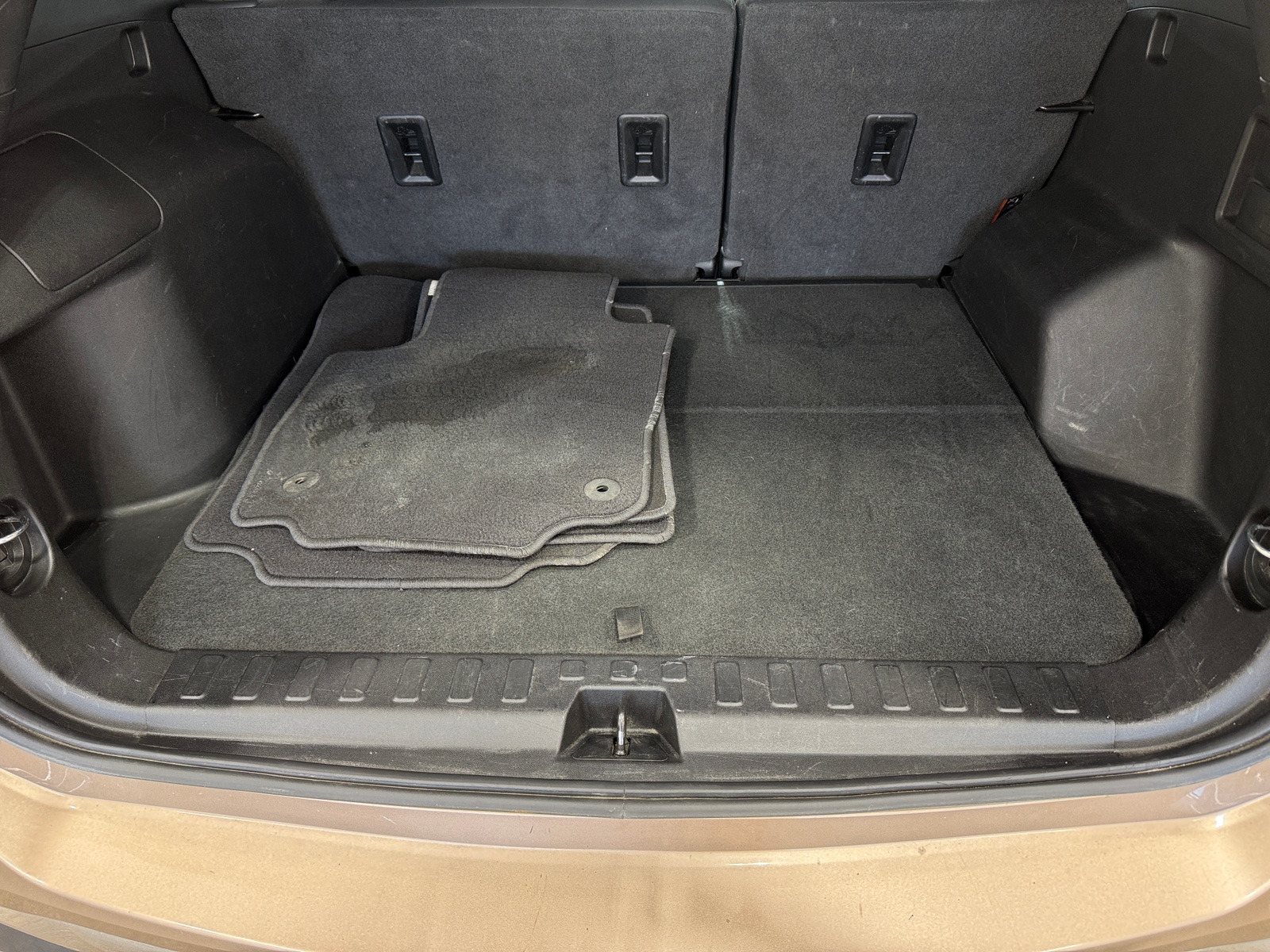 Thumbnail: 2019 Chevrolet Equinox - 7