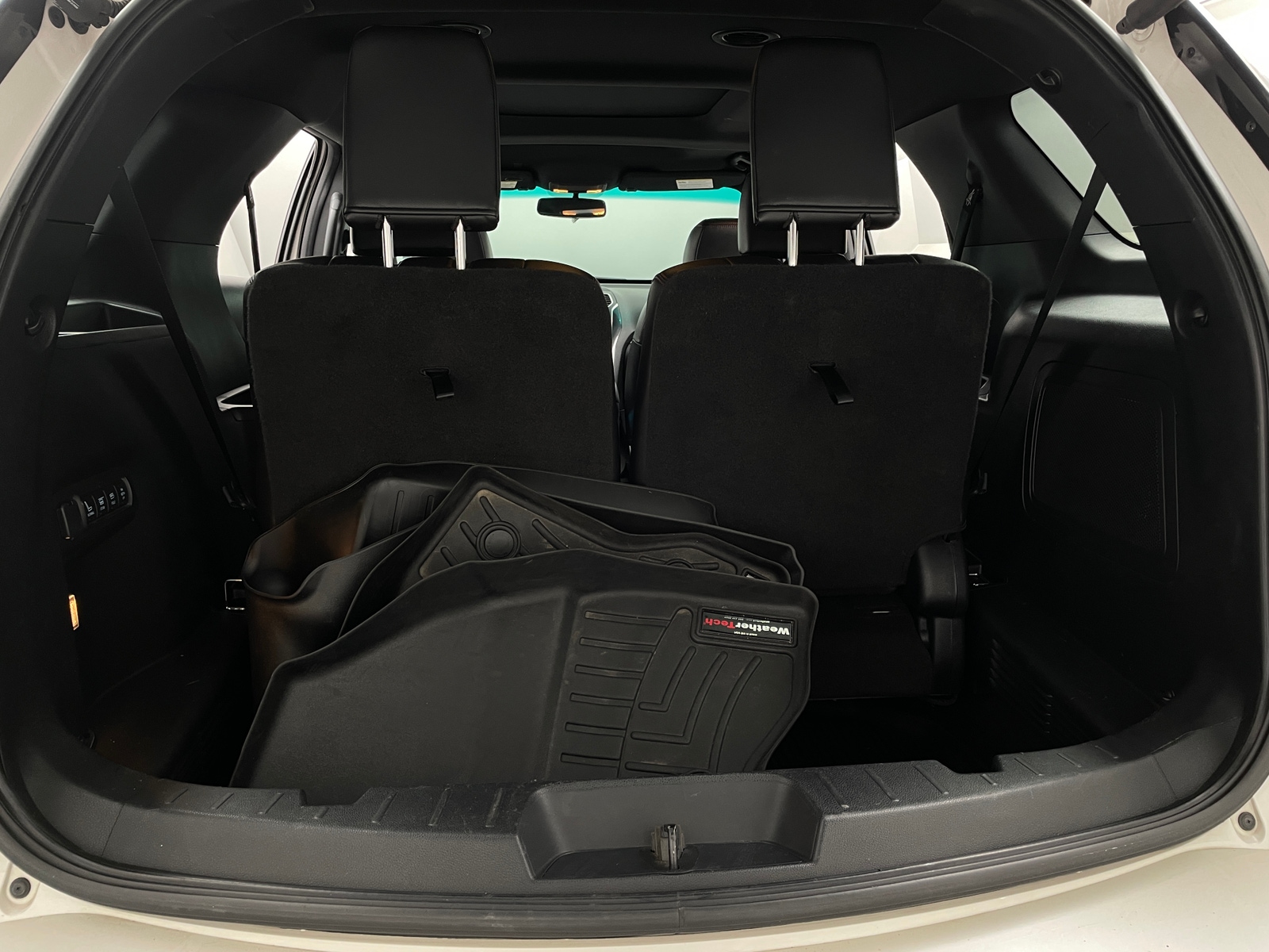 Thumbnail: 2017 Ford Explorer - 6