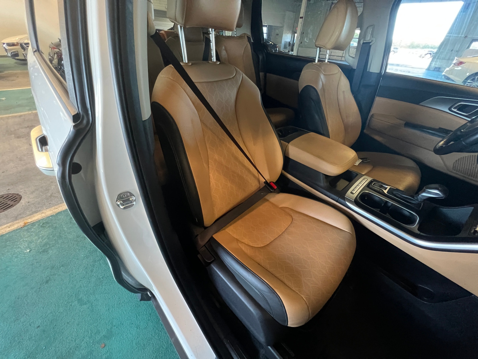 Thumbnail: 2024 Kia Carnival - 2