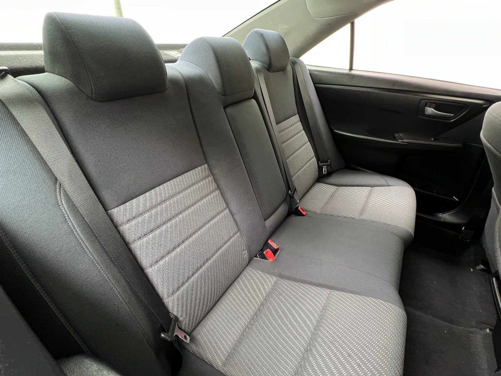 Thumbnail: 2015 Toyota Camry - 6