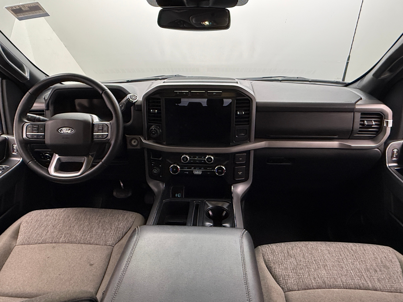 Thumbnail: 2024 Ford Econoline - 3