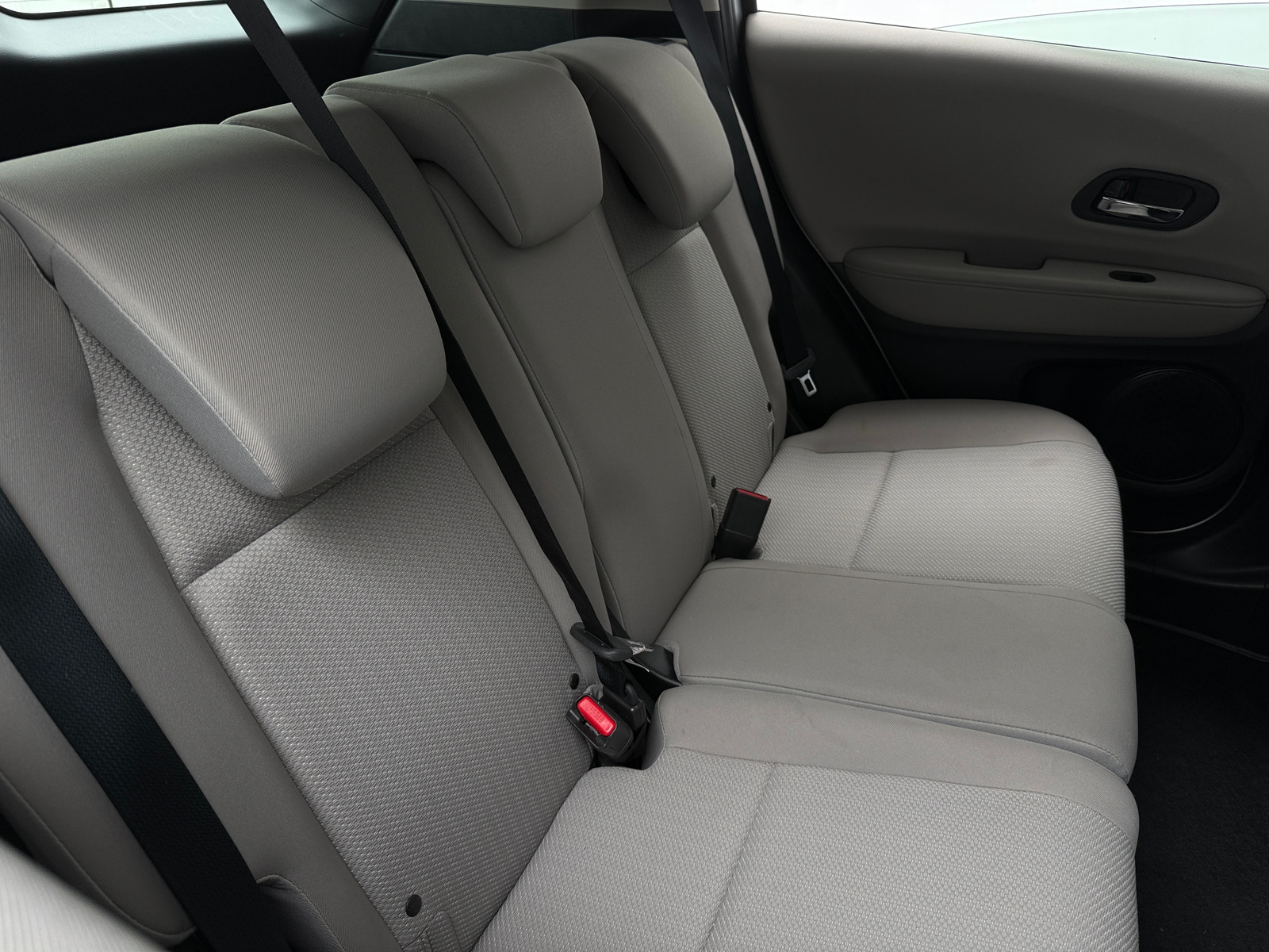 Thumbnail: 2016 Honda HR-V - 6