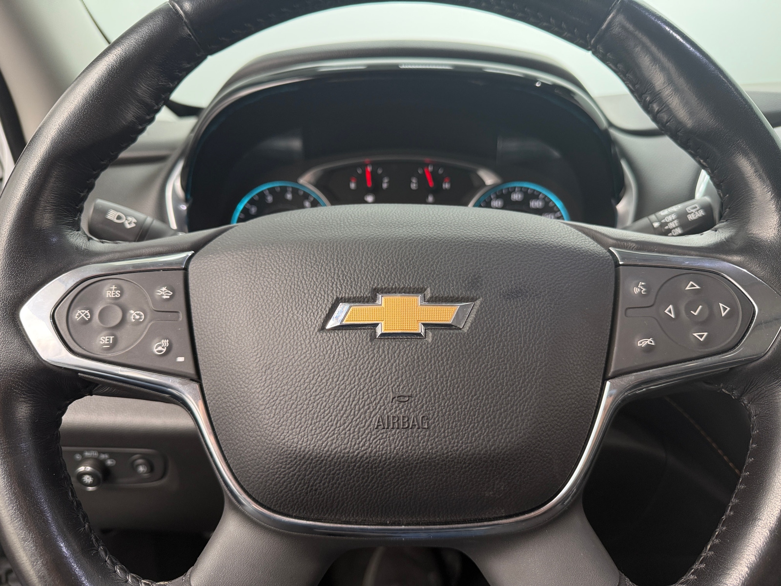 Thumbnail: 2019 Chevrolet Traverse - 4