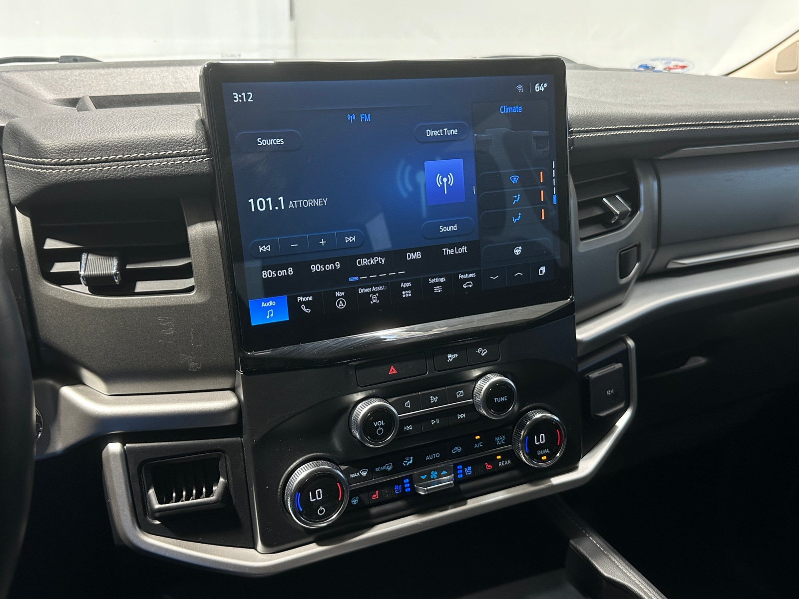 Thumbnail: 2022 Ford Expedition MAX - 4