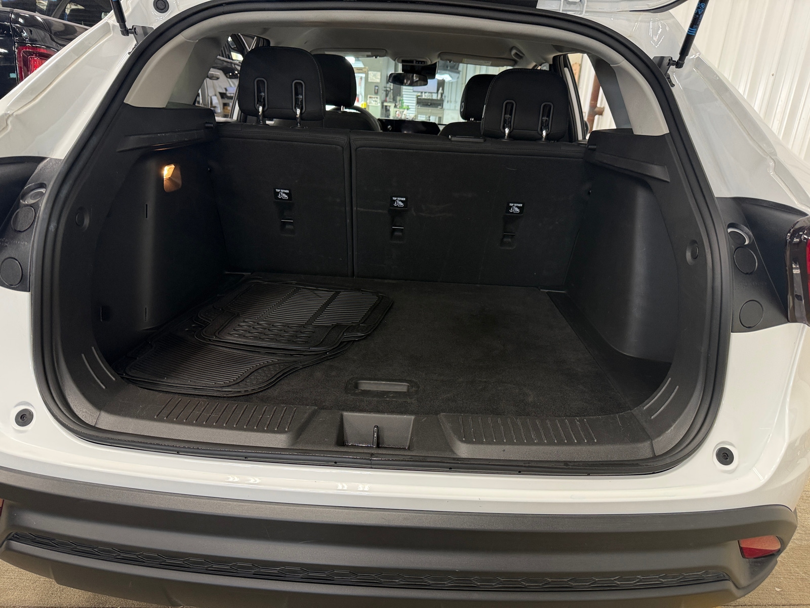 Thumbnail: 2025 Chevrolet Trax - 7