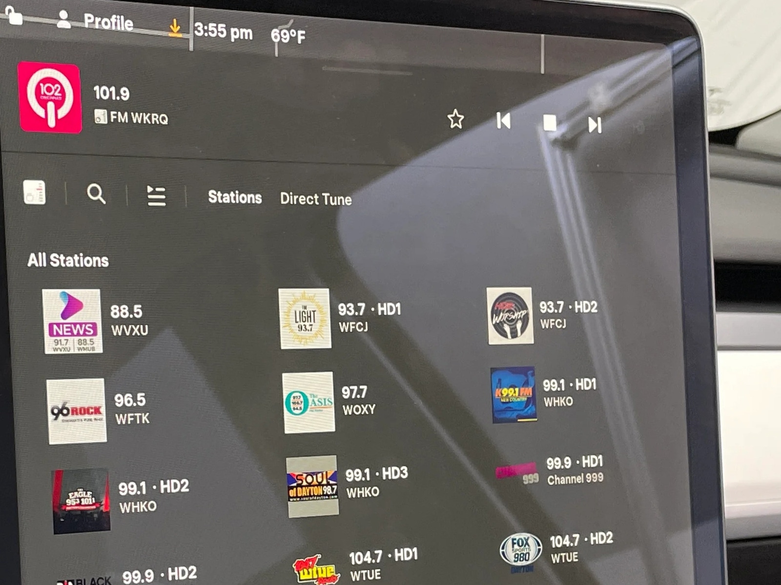 Thumbnail: 2022 Tesla Model Y - 3