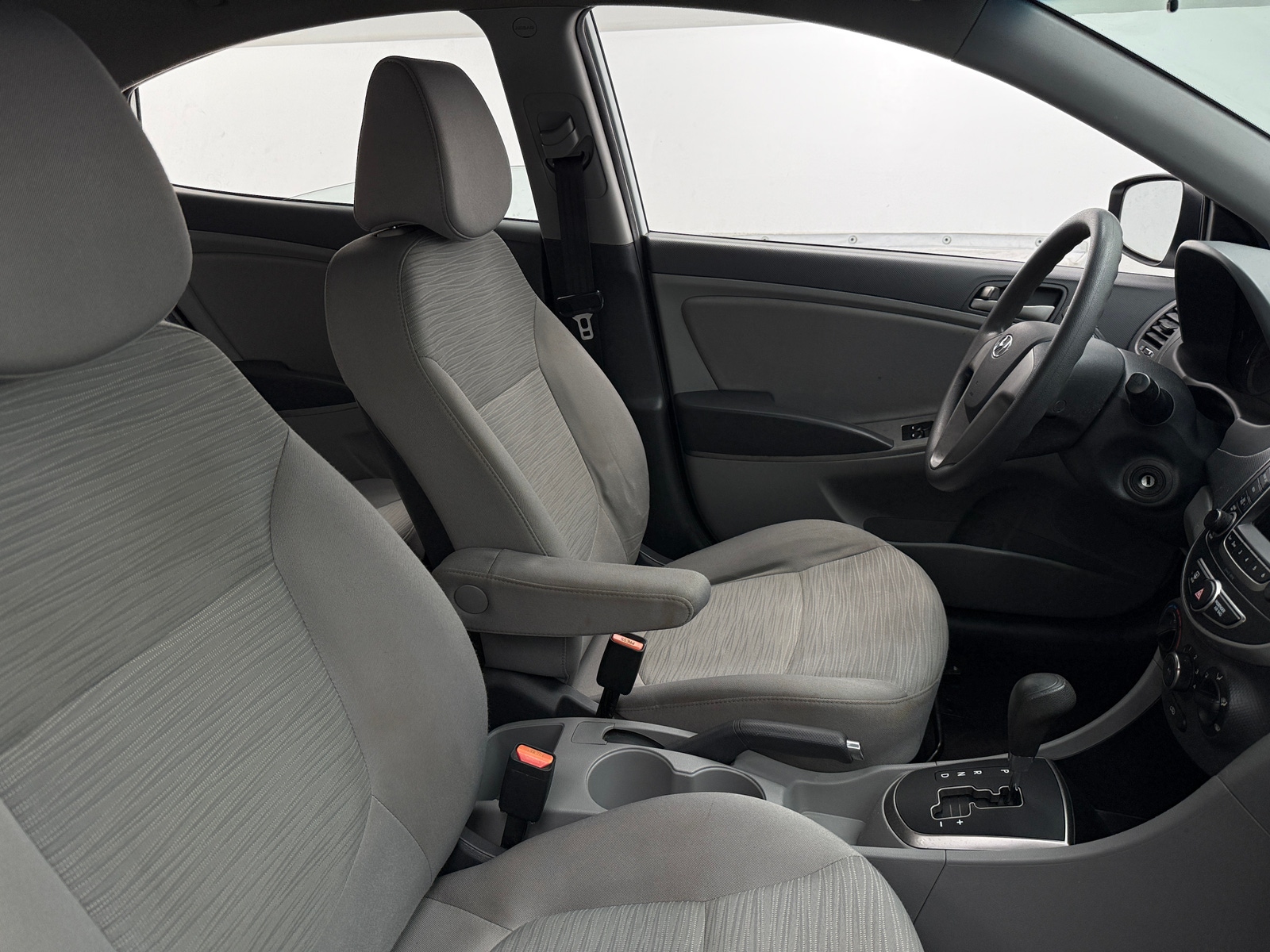 Thumbnail: 2016 Hyundai Accent - 2