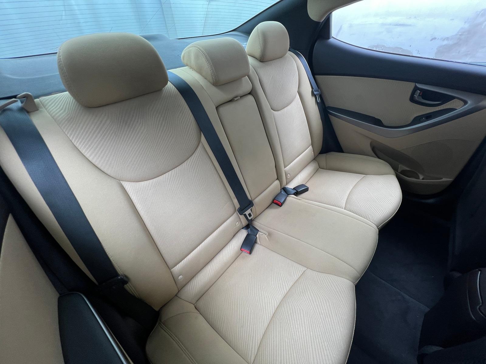 Thumbnail: 2013 Hyundai Elantra - 6