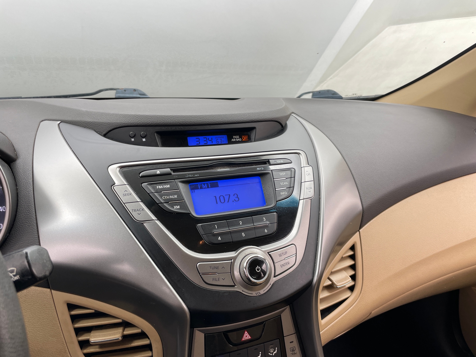 Thumbnail: 2013 Hyundai Elantra - 4
