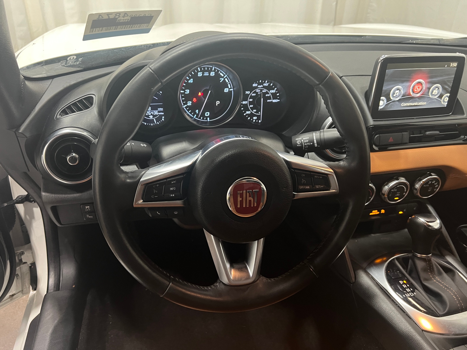 Thumbnail: 2018 Fiat 124 Spider - 4