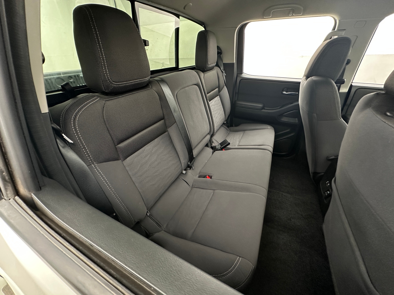 Thumbnail: 2024 Nissan Frontier - 6