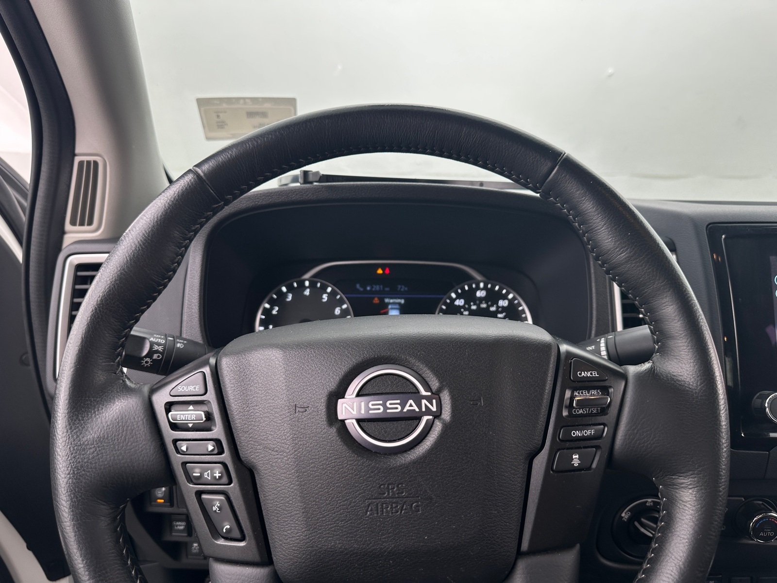 Thumbnail: 2024 Nissan Frontier - 5