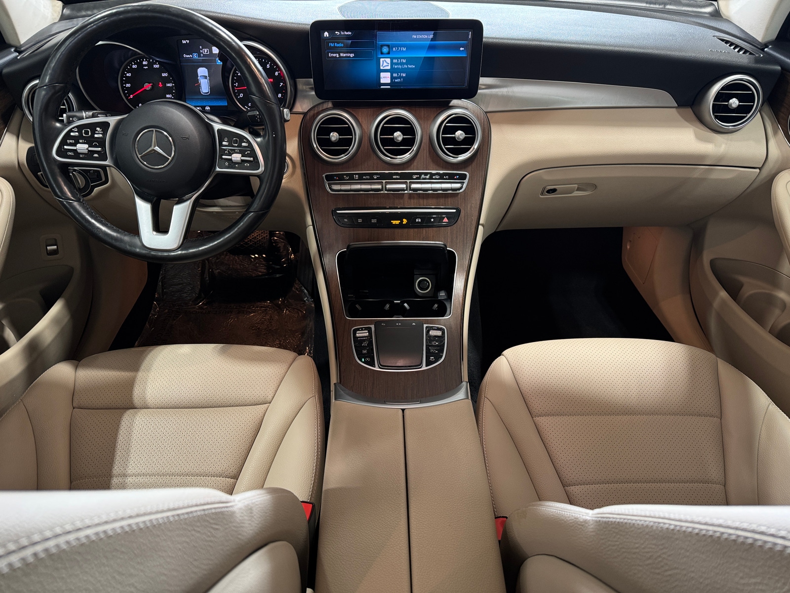 Thumbnail: 2021 Mercedes-Benz GLC - 2