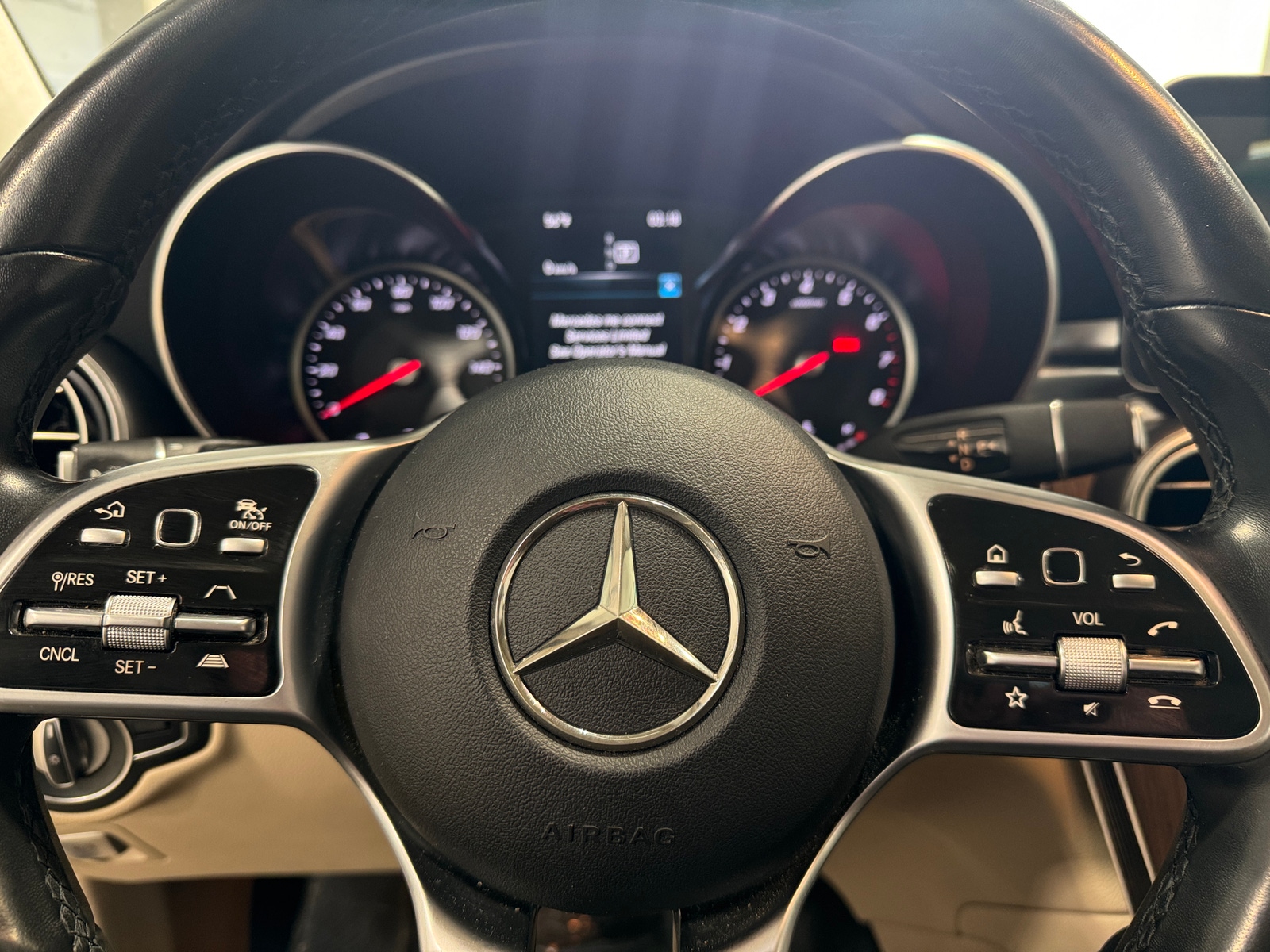 Thumbnail: 2021 Mercedes-Benz GLC - 4