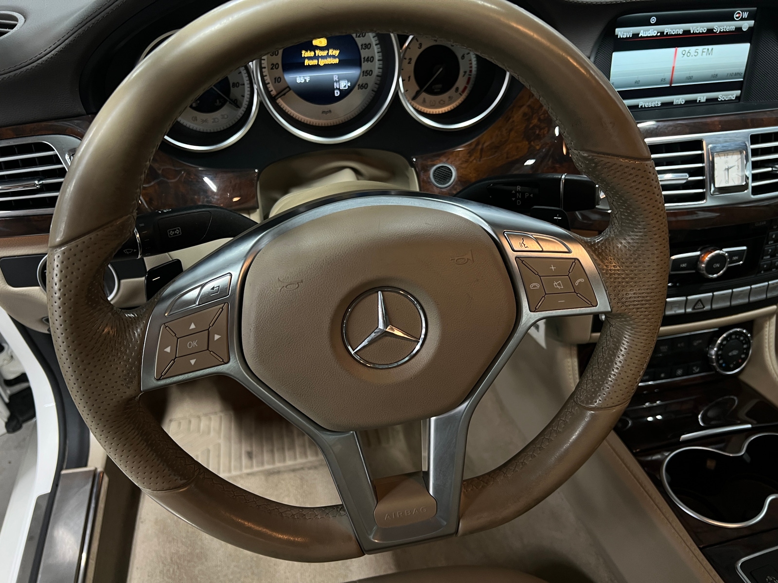 Thumbnail: 2014 Mercedes-Benz CLS - 3