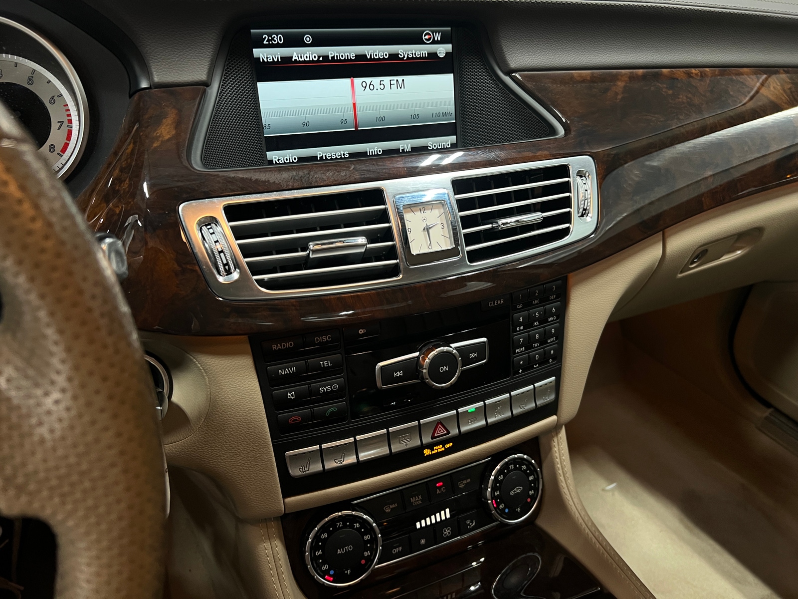 Thumbnail: 2014 Mercedes-Benz CLS - 2
