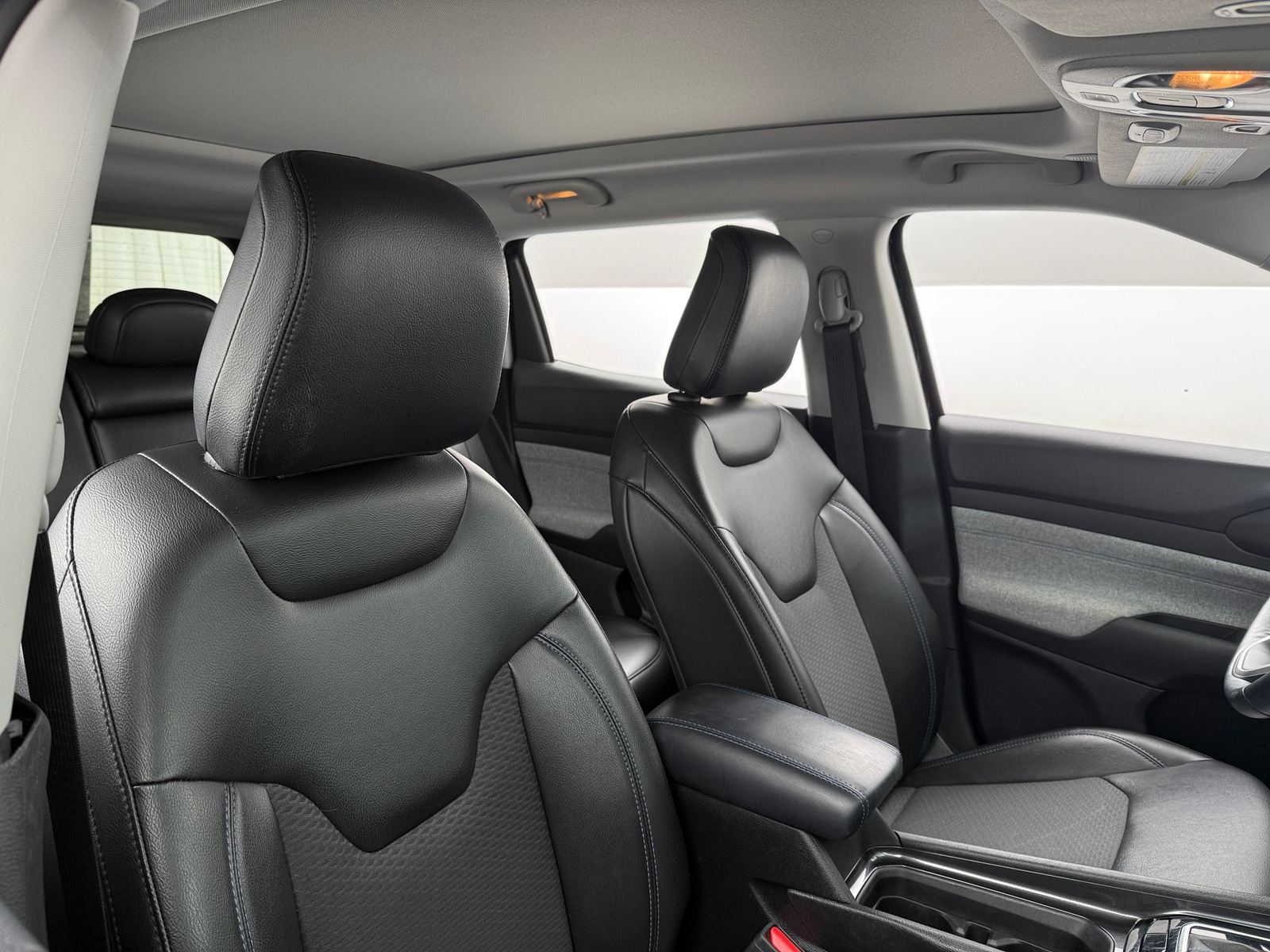 Thumbnail: 2022 Jeep Compass - 2