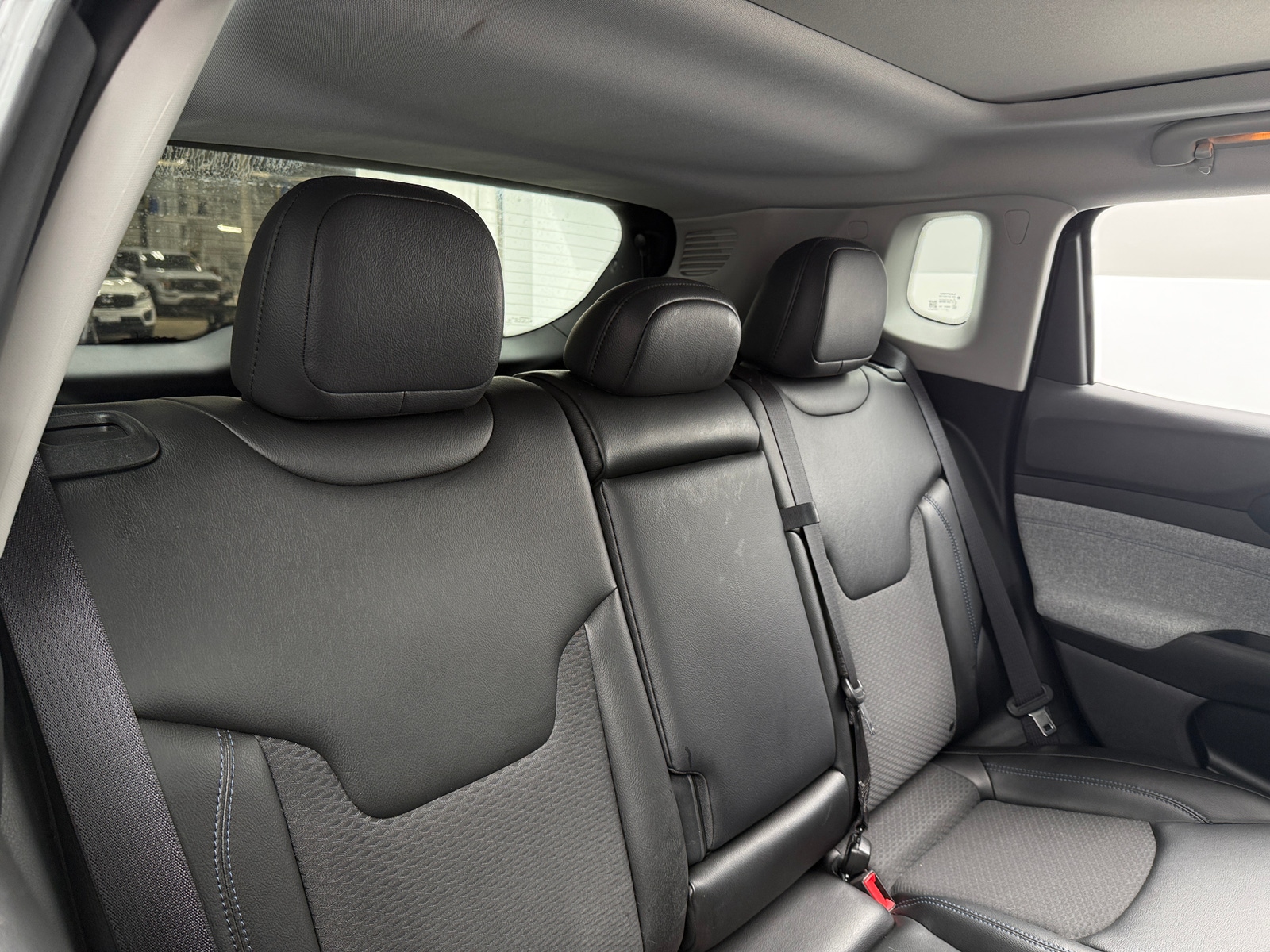 Thumbnail: 2022 Jeep Compass - 6
