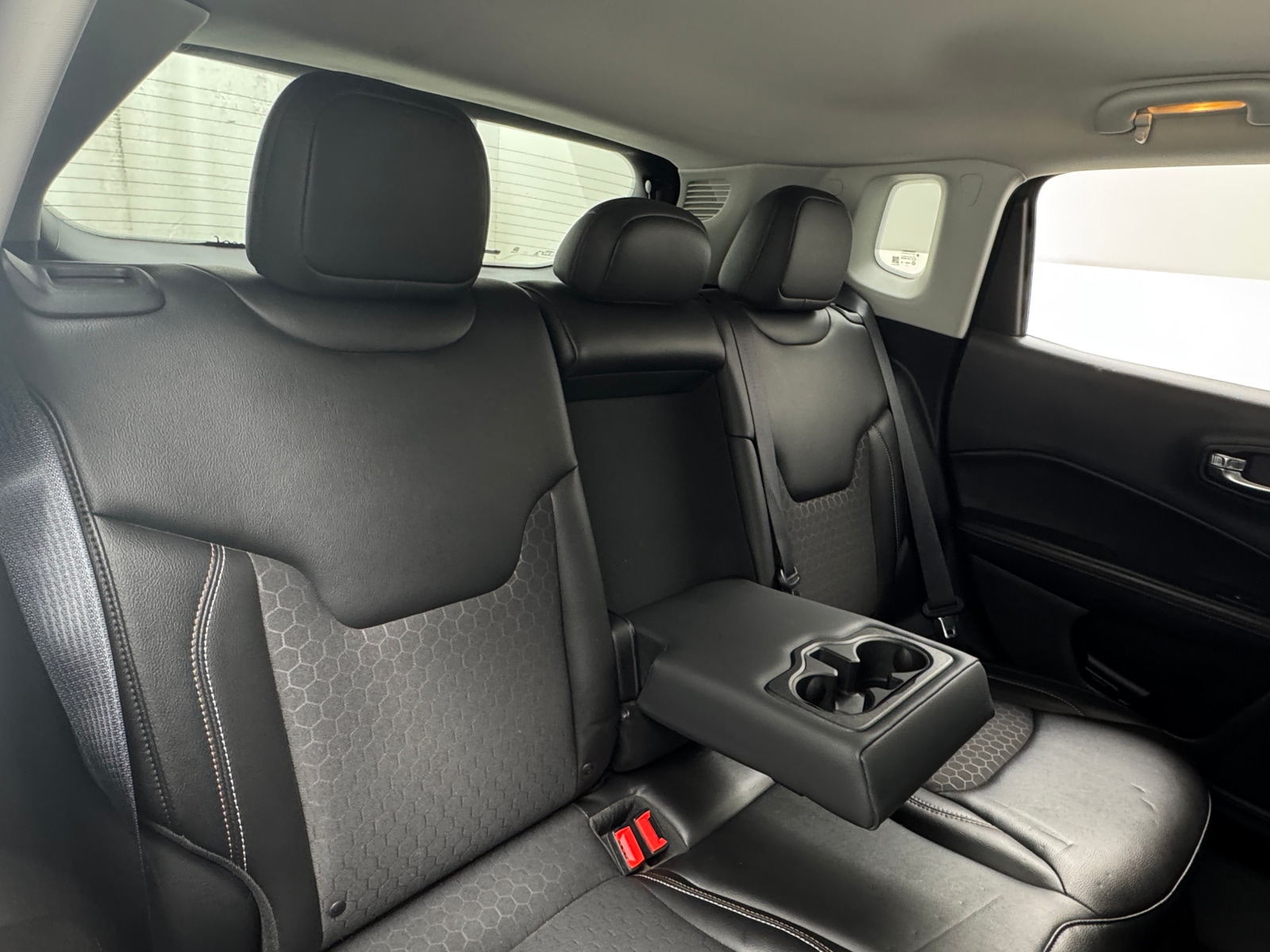 Thumbnail: 2018 Jeep Compass - 6