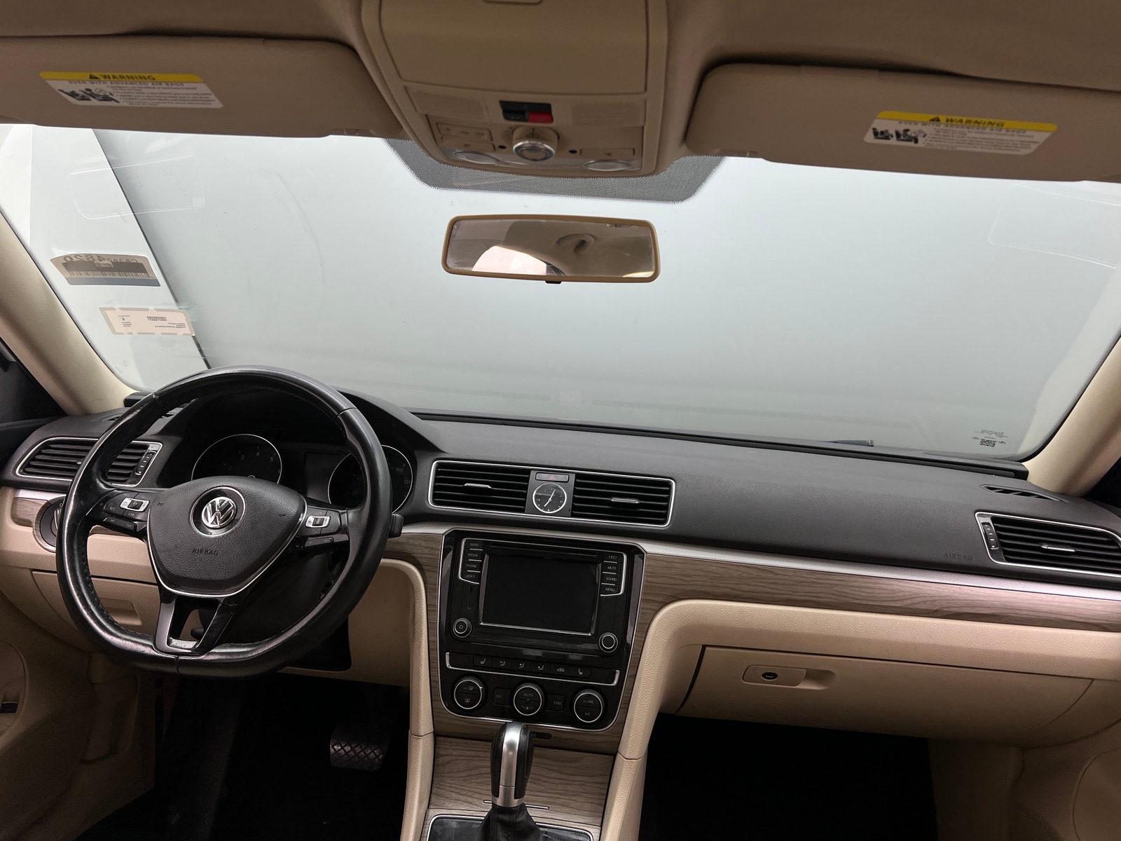 Thumbnail: 2016 Volkswagen Passat - 2