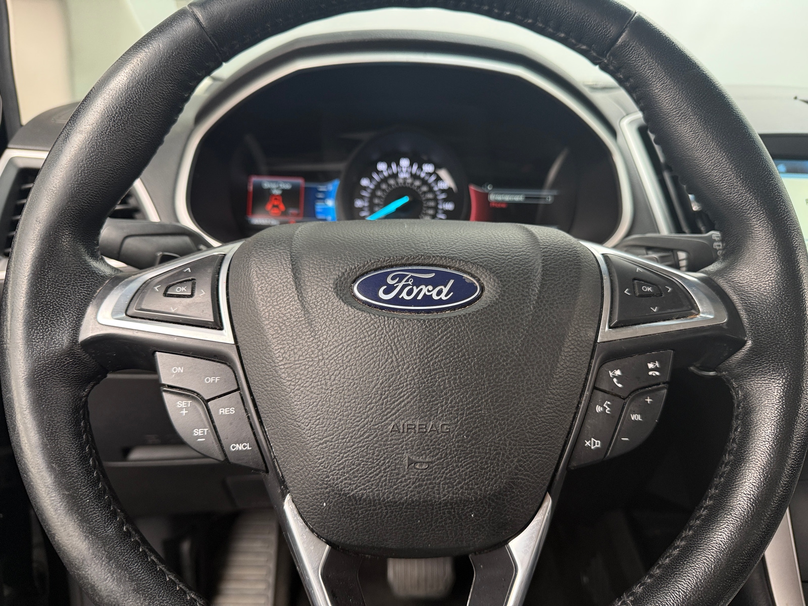Thumbnail: 2018 Ford Edge - 5