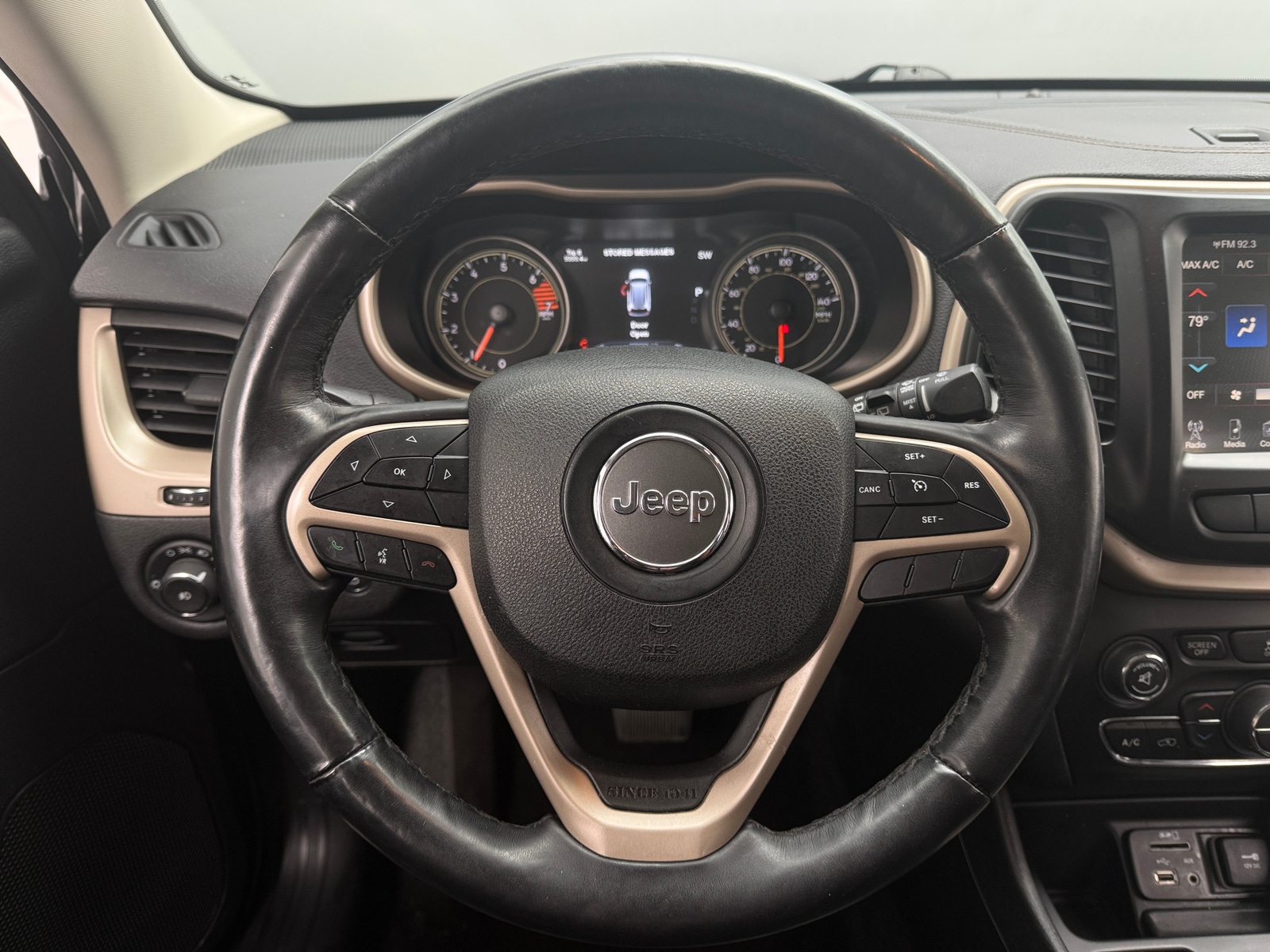 Thumbnail: 2018 Jeep Cherokee - 4