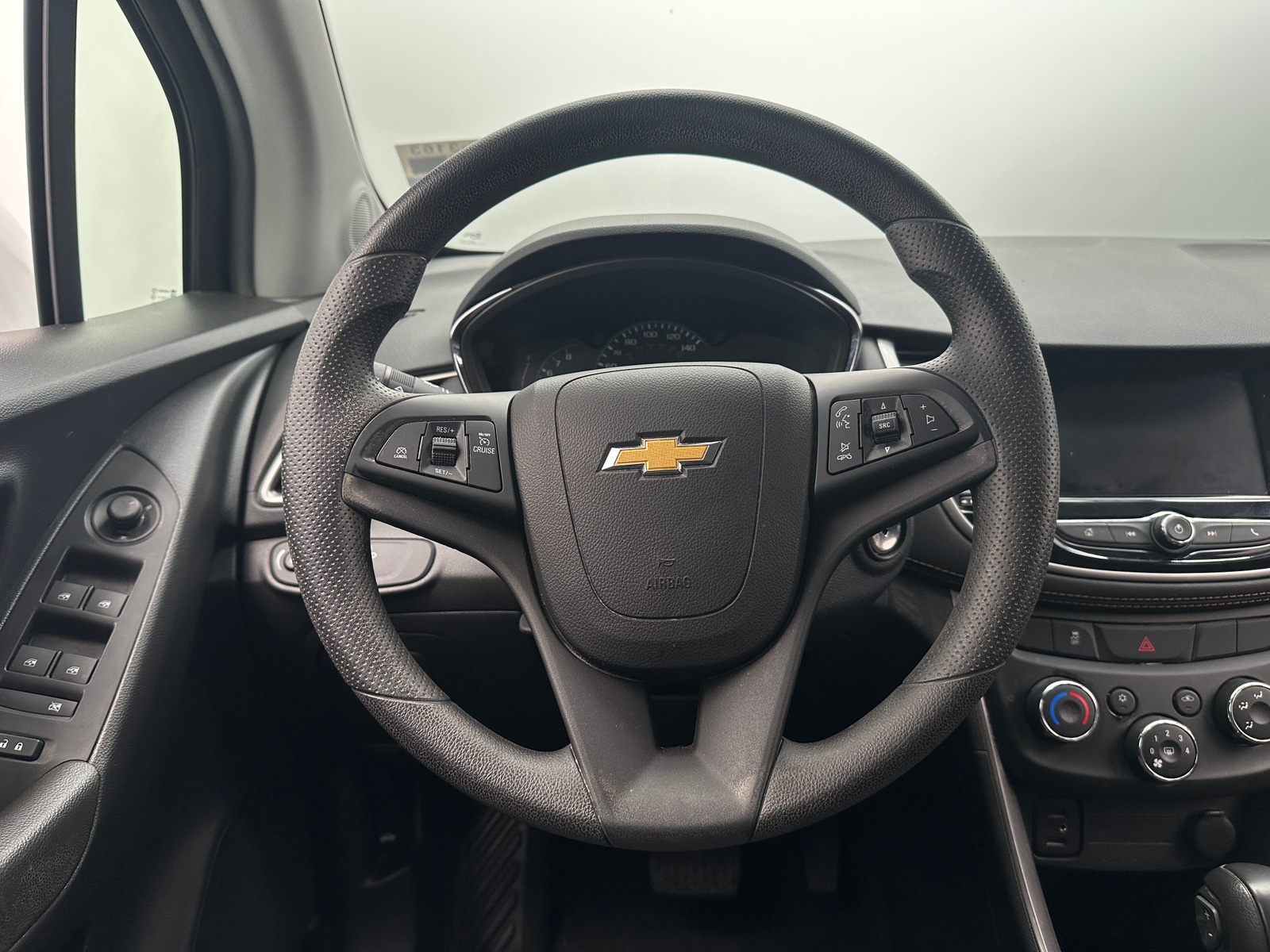Thumbnail: 2020 Chevrolet Trax - 5