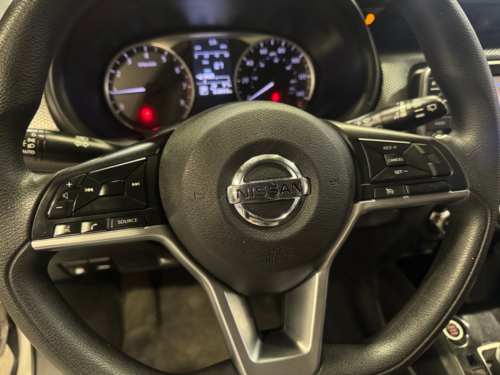 Thumbnail: 2020 Nissan Kicks - 5
