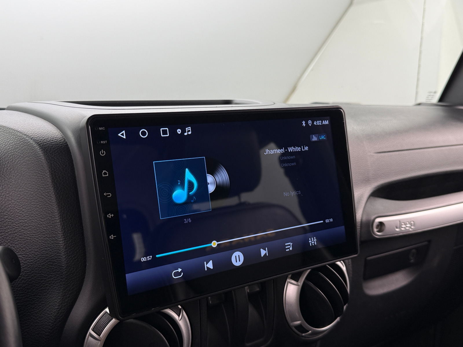 Thumbnail: 2015 Jeep Wrangler - 3