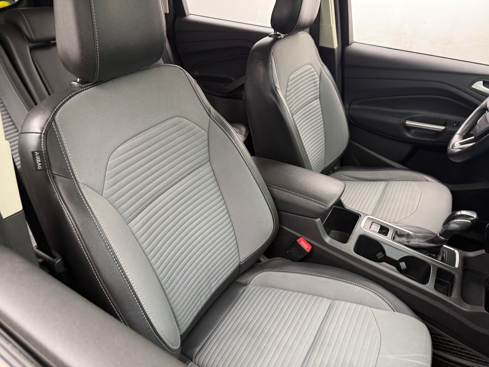 Thumbnail: 2019 Ford Escape - 2