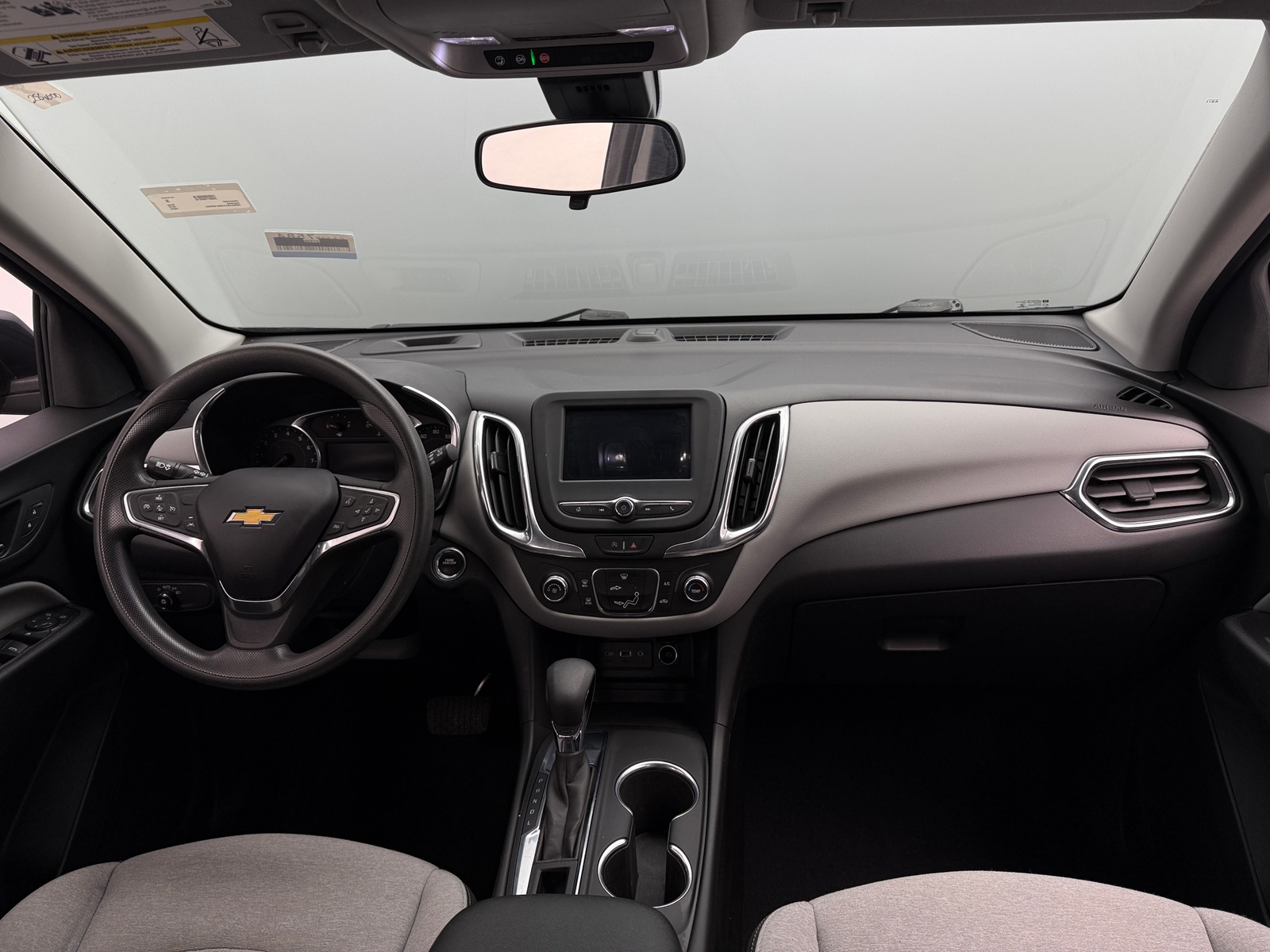 Thumbnail: 2022 Chevrolet Equinox - 3