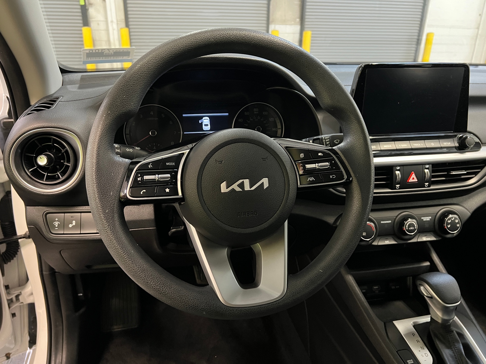 Thumbnail: 2022 Kia Forte - 5