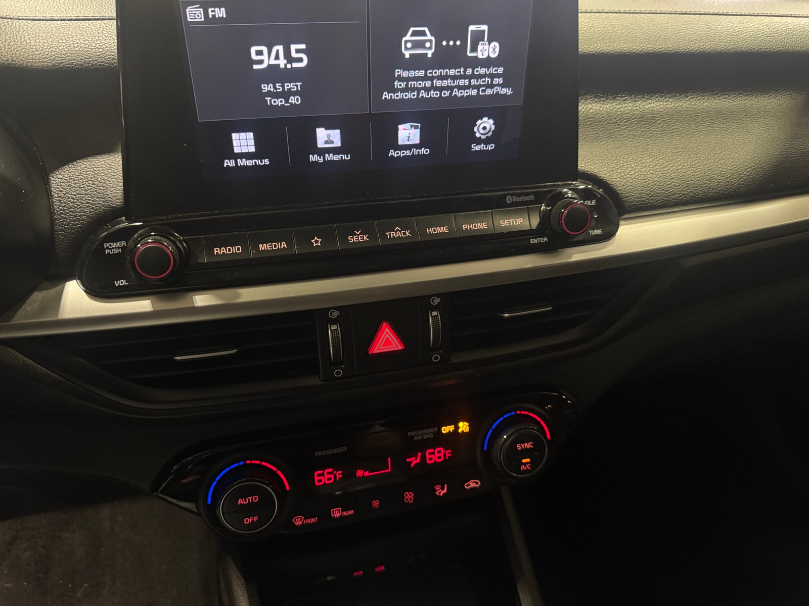 Thumbnail: 2019 Kia Forte - 4