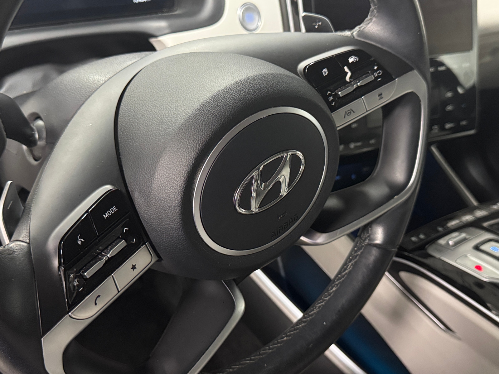 Thumbnail: 2024 Hyundai Tucson - 4