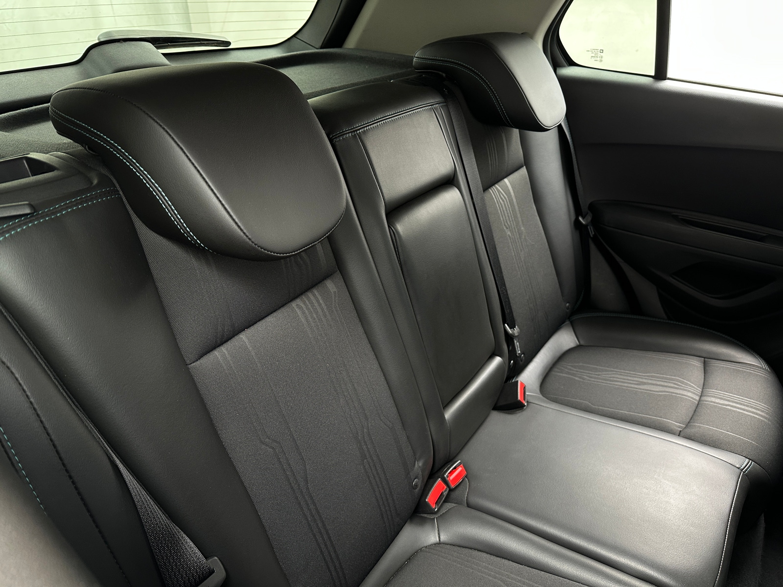 Thumbnail: 2016 Chevrolet Trax - 6