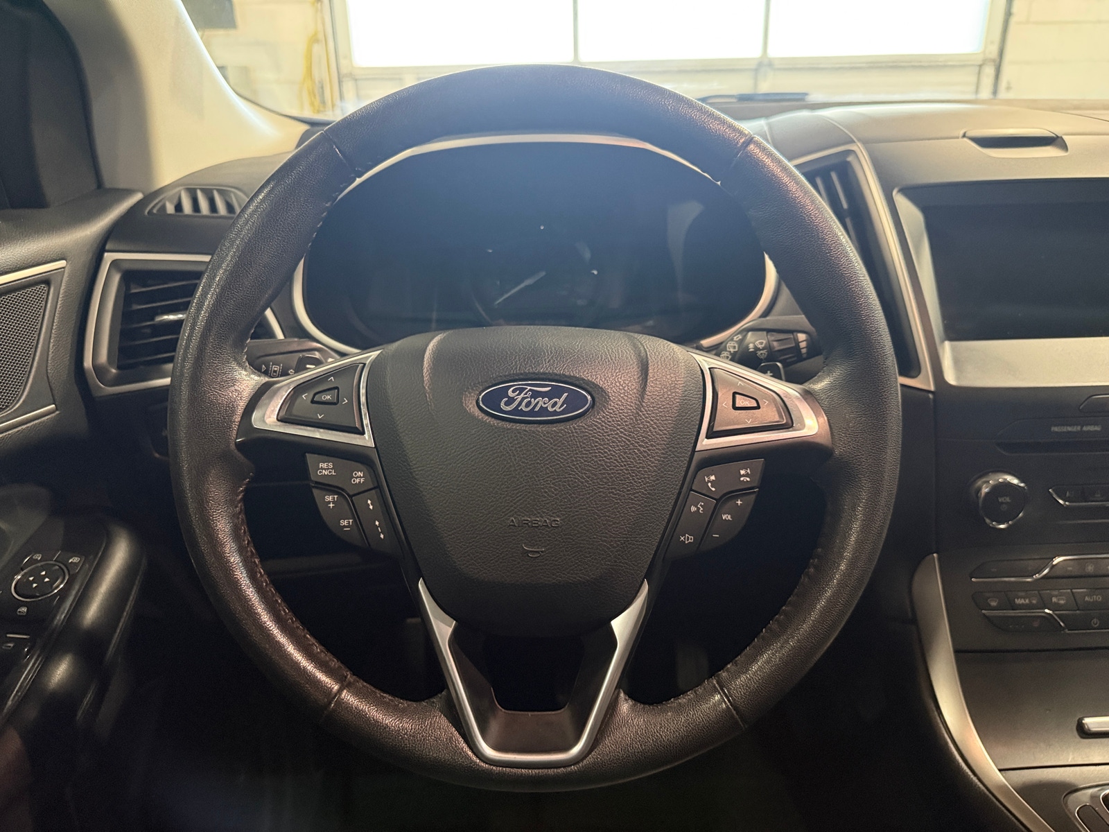 Thumbnail: 2018 Ford Edge - 4