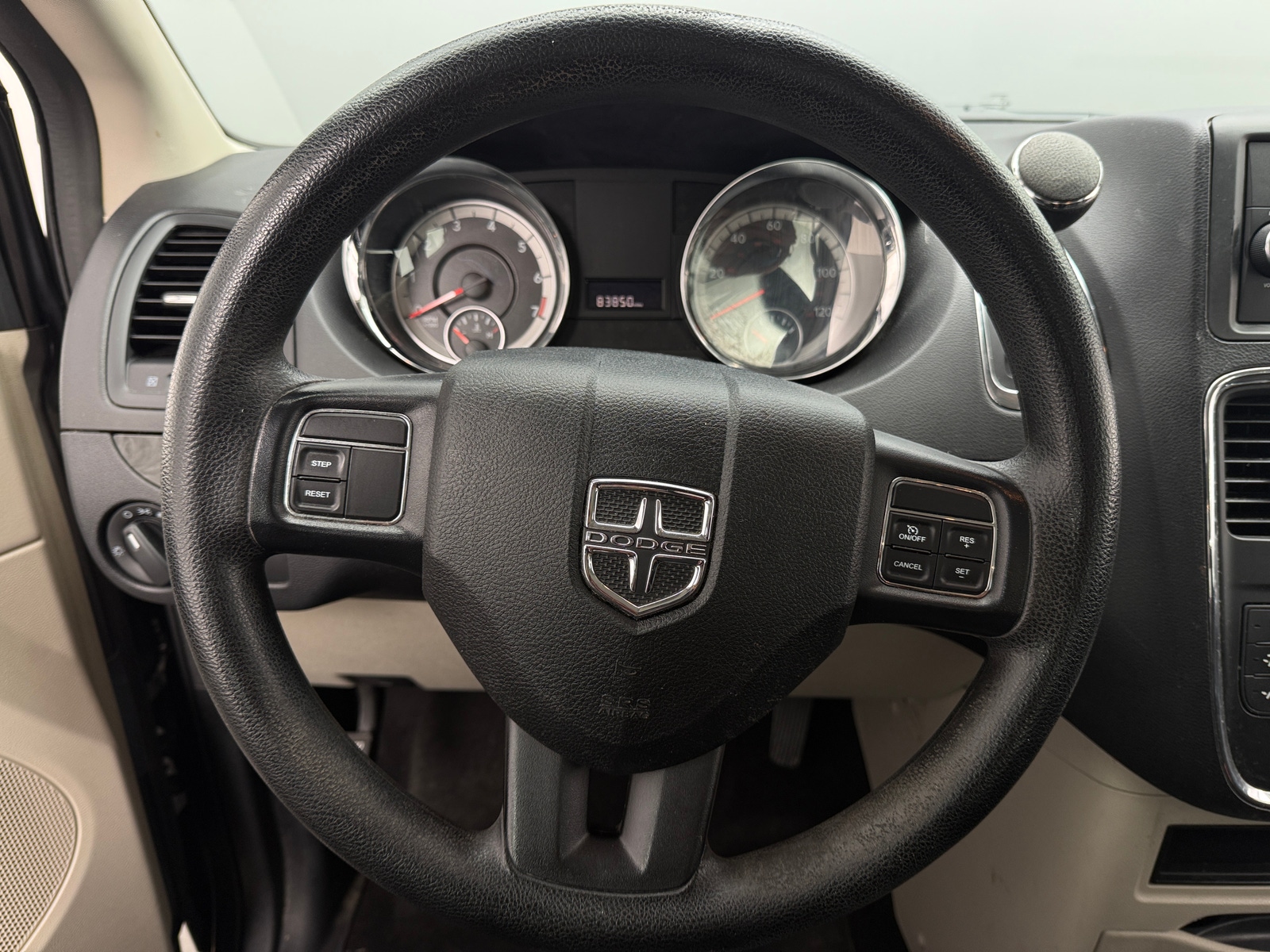 Thumbnail: 2016 Dodge Grand Caravan - 5