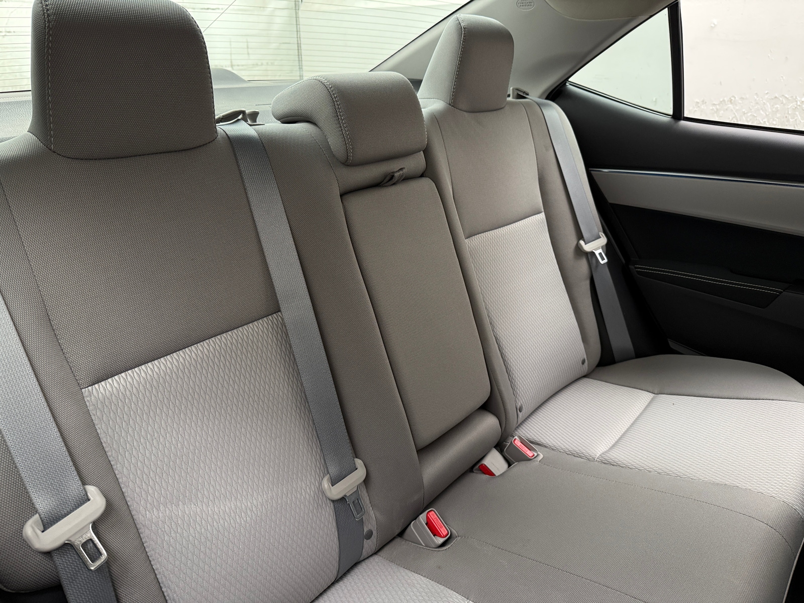 Thumbnail: 2015 Toyota Corolla - 6