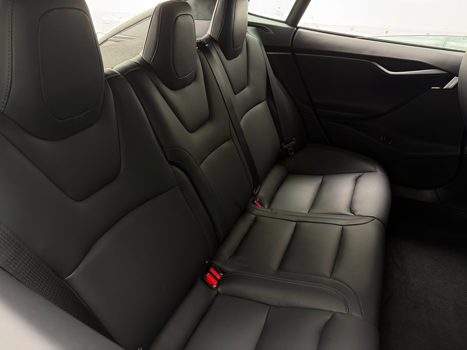 Thumbnail: 2020 Tesla Model S - 5