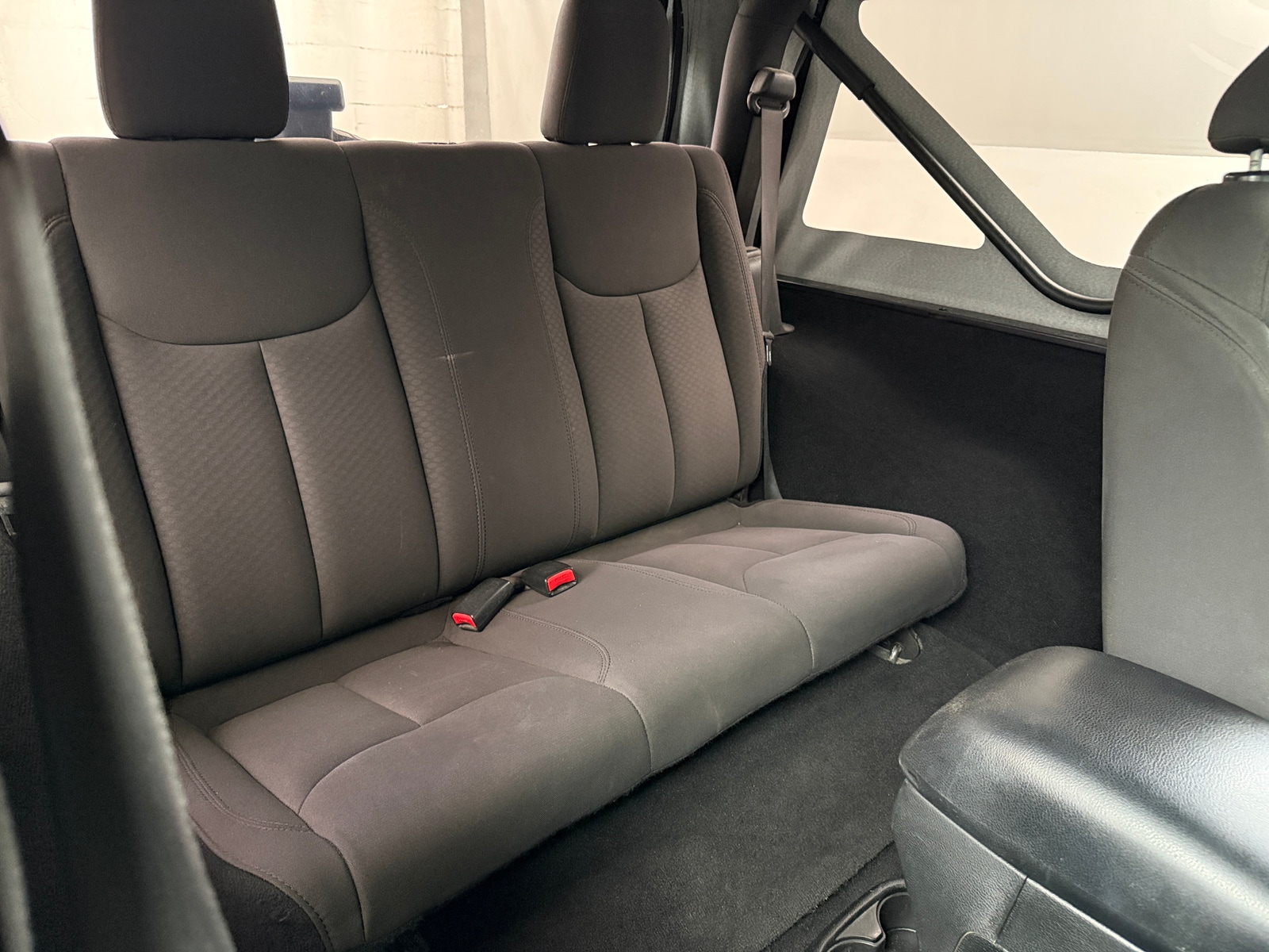 Thumbnail: 2018 Jeep Wrangler - 6