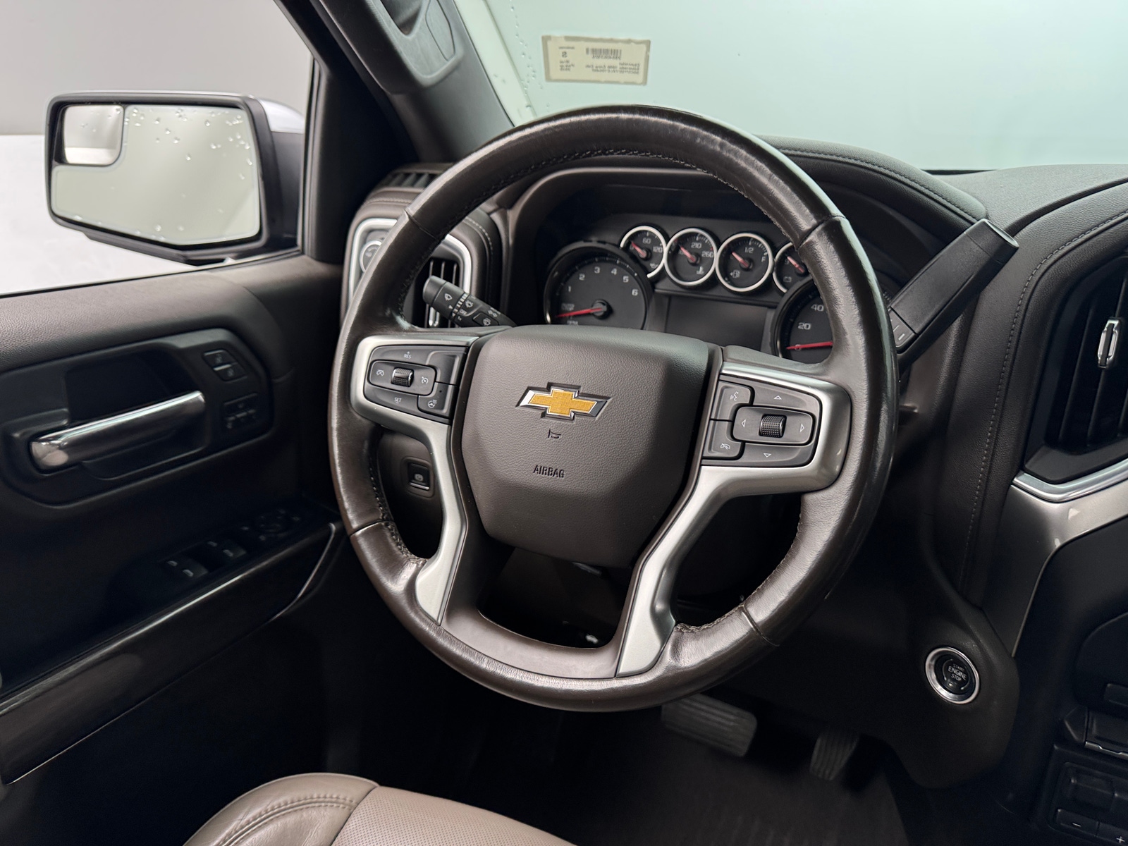 Thumbnail: 2020 Chevrolet Silverado 1500 - 4